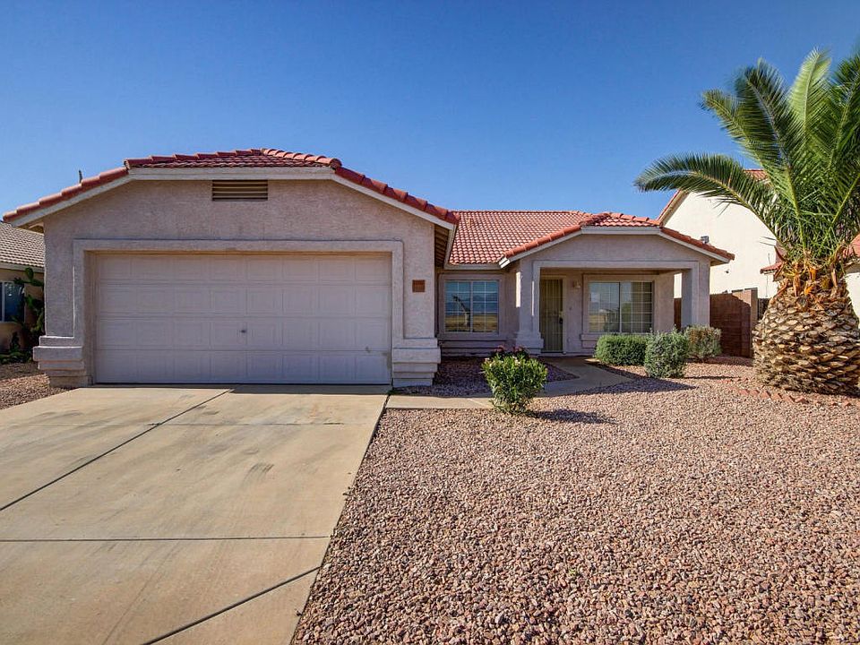 1st image of 11586 W Palm Ln