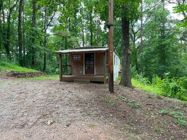 6702 Skyview Dr SE, Acworth, GA 30101