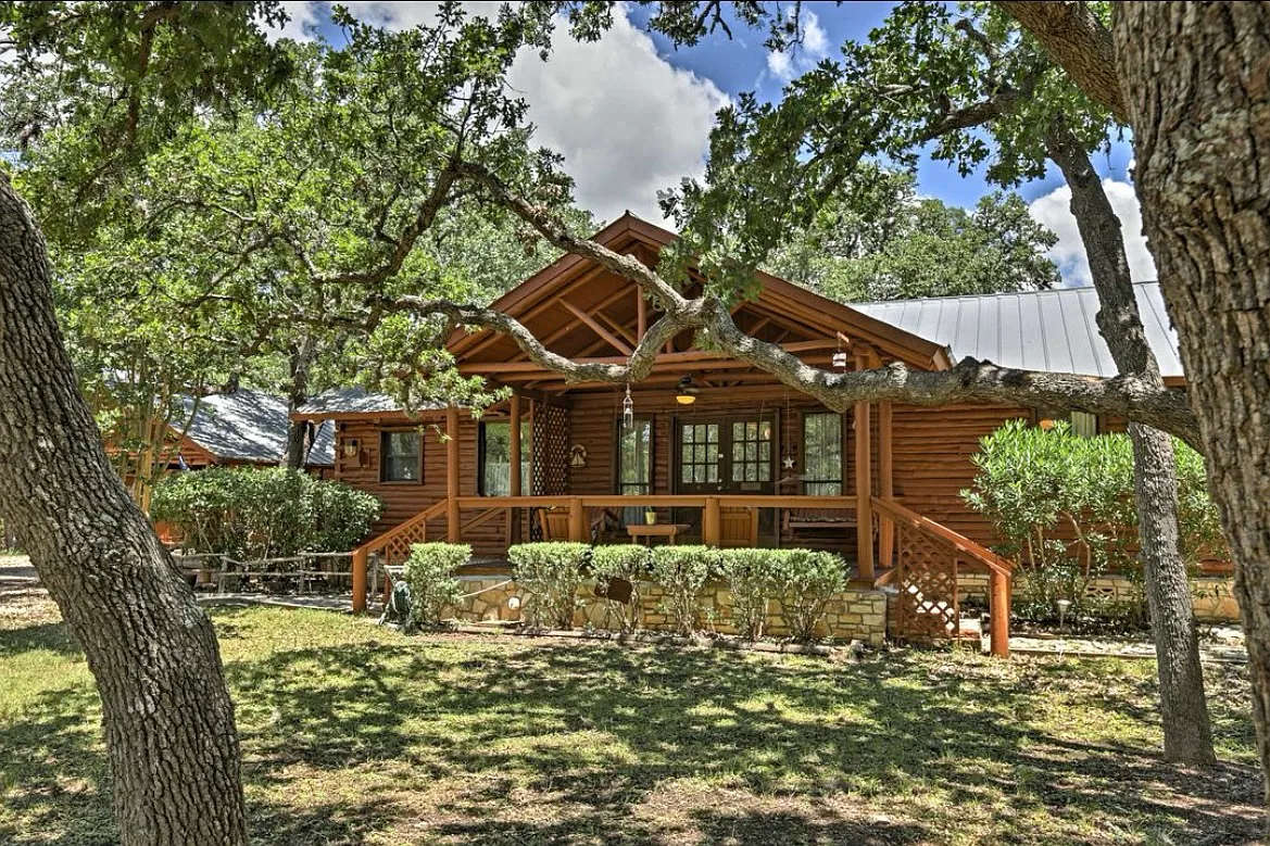 Limerick Ln, Canyon Lake — Photo 1