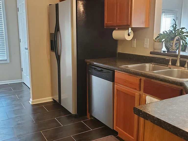 1639 N College Ave #3 — Photo 8