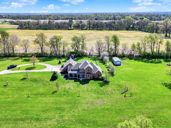 5299 W Private Road Black Hawk Hls, Edinburgh, IN 46124