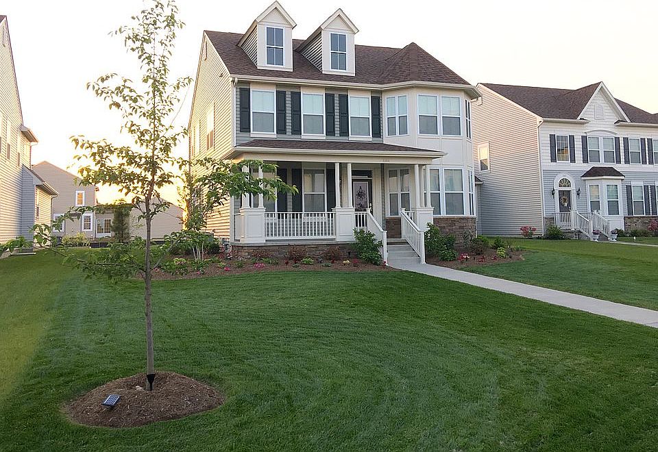 1st image of 1504 E Matisse Dr