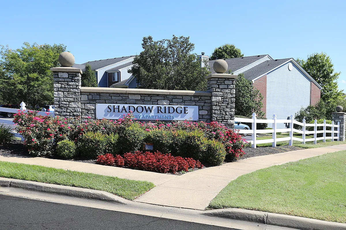 Shadow Ridge — Photo 1