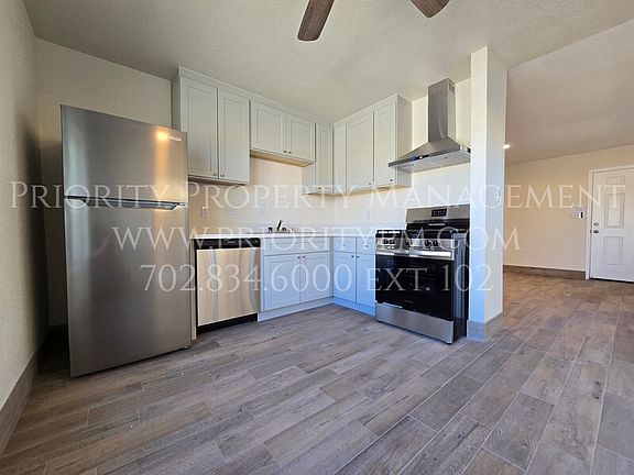 2nd image of 6974 Elkwood Dr