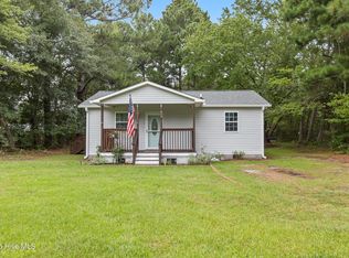 614 Saint Johns Church Road, Hampstead, NC 28443