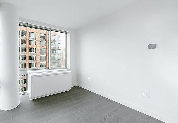 5th image of 101 W End Ave #29A