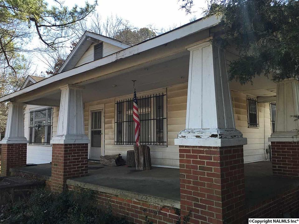 2nd image of 3611 Drake Ave SW