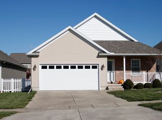 1005 Gerike Way, Bloomington, IL 61704