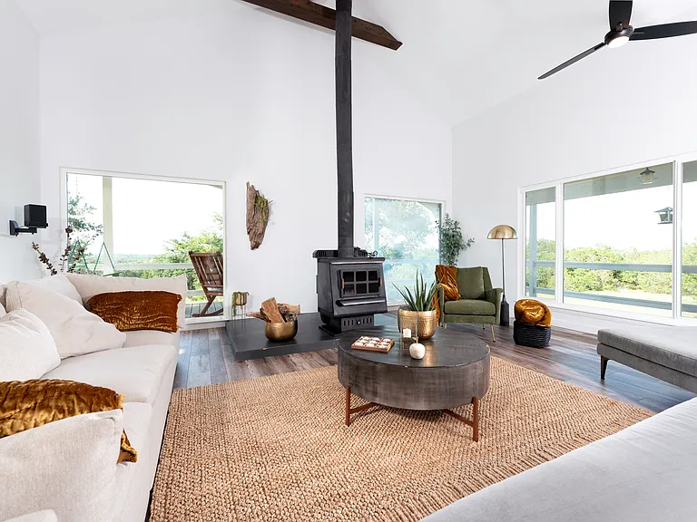 124 S Rainbow Ranch Rd — Photo 13
