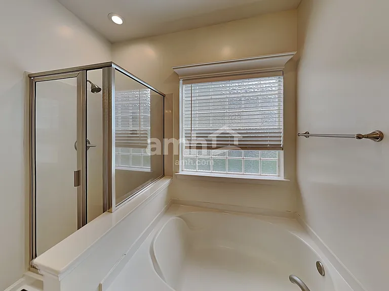 139 Pin Oak Ct — Photo 13
