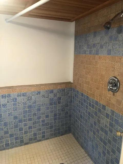 1 bed, 930 sqft, $1,900 — Photo 3