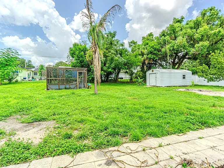 8706 Ruth Pl — Photo 21