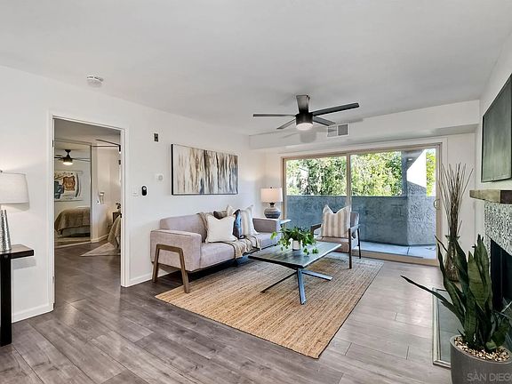 3rd image of 9751 Mesa Springs Way Unit 118