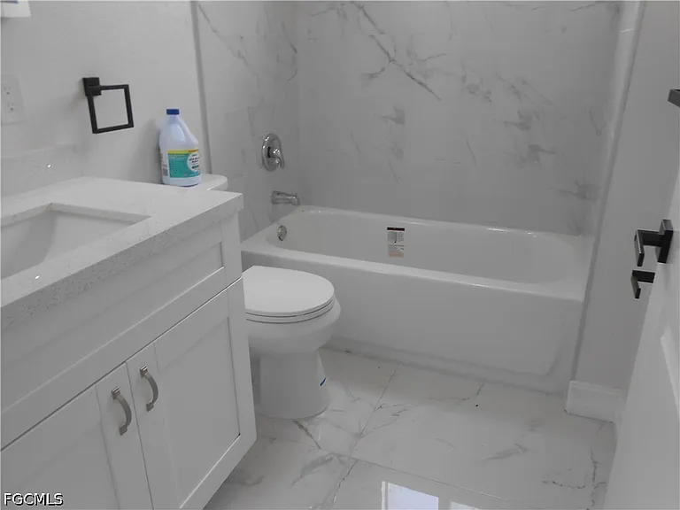 2809 55th St W — Photo 15