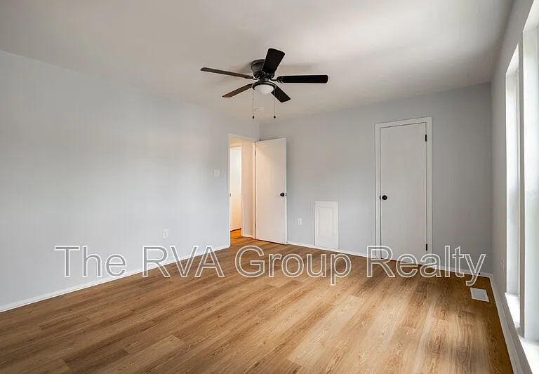749 Pleasant St — Photo 34