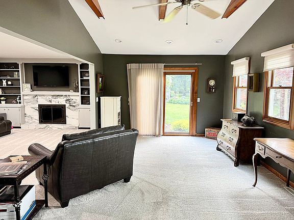 5th image of 382 S Briarcliff Dr