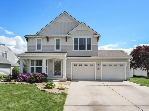 8460 Tucker Ct, Jenison, MI 49428