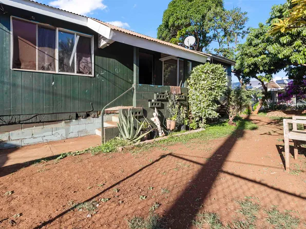 851 Lui St, Lahaina, HI 96761