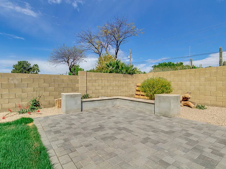 4314 E Juanita Ave — Photo 41