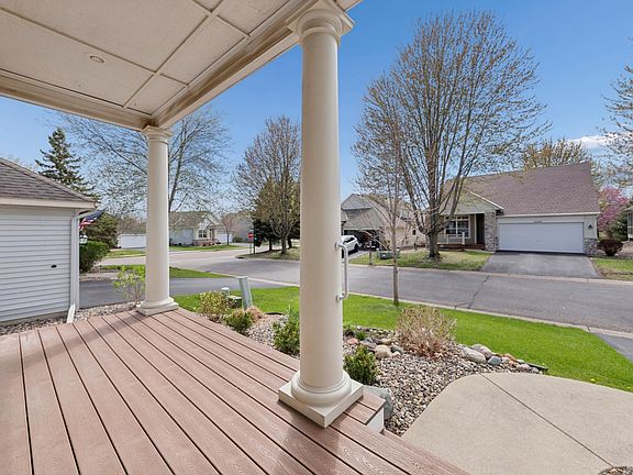 4th image of 15130 Dutchman Way