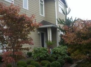571 241st Ln SE #S2, Sammamish, WA