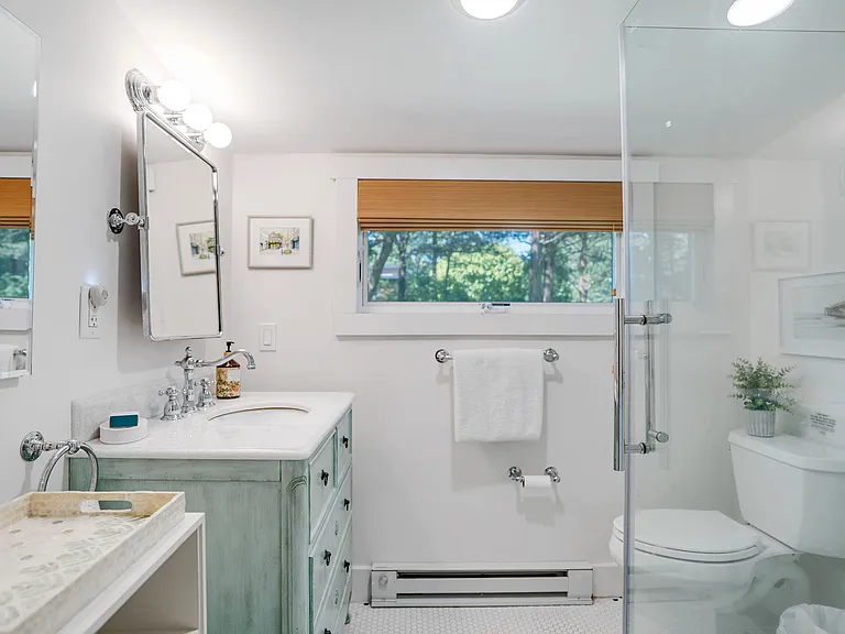 45 Towd Point Rd — Photo 6