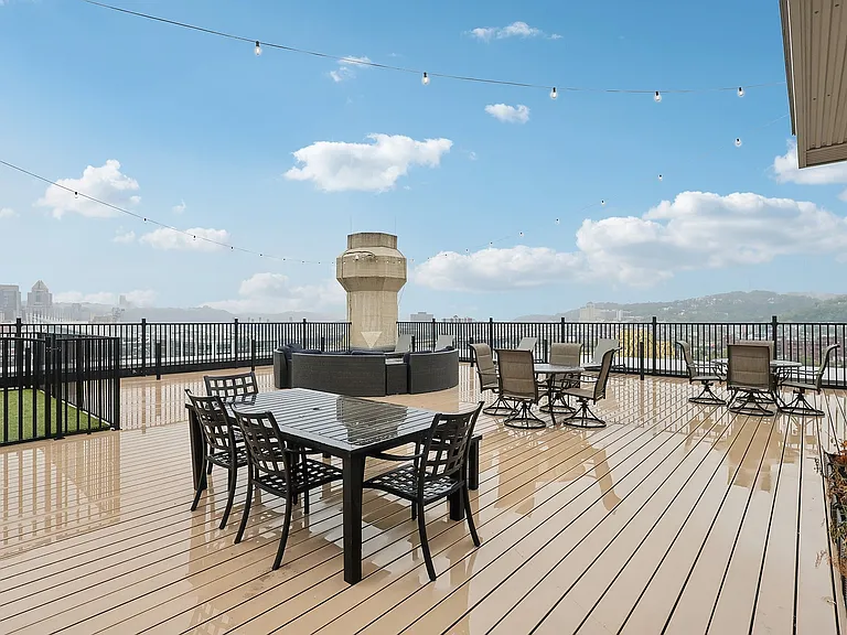 96-web-or-mls-Penn Ave-2409-931