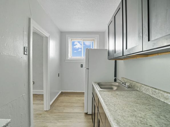 1806 W Champlost St #B-01