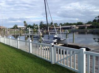 422 S Neptune Dr, Satellite Beach, FL 32937
