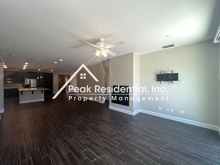 9369 Sierra Creek Dr — Photo 9