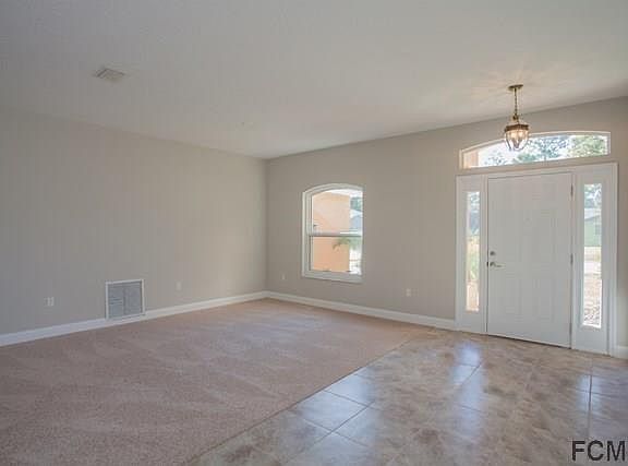 3rd image of 1 Pine Circle Pl