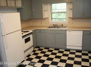 1218 Roosevelt Dr, Chapel Hill, NC 27514