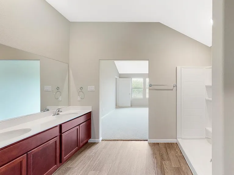 404 Bronze Forest Dr — Photo 35