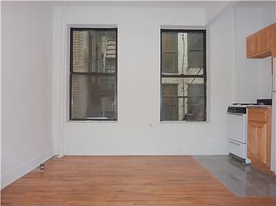 1st image of 410 W 45th St