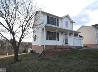 140 Ford Cir, Inwood, WV 25428