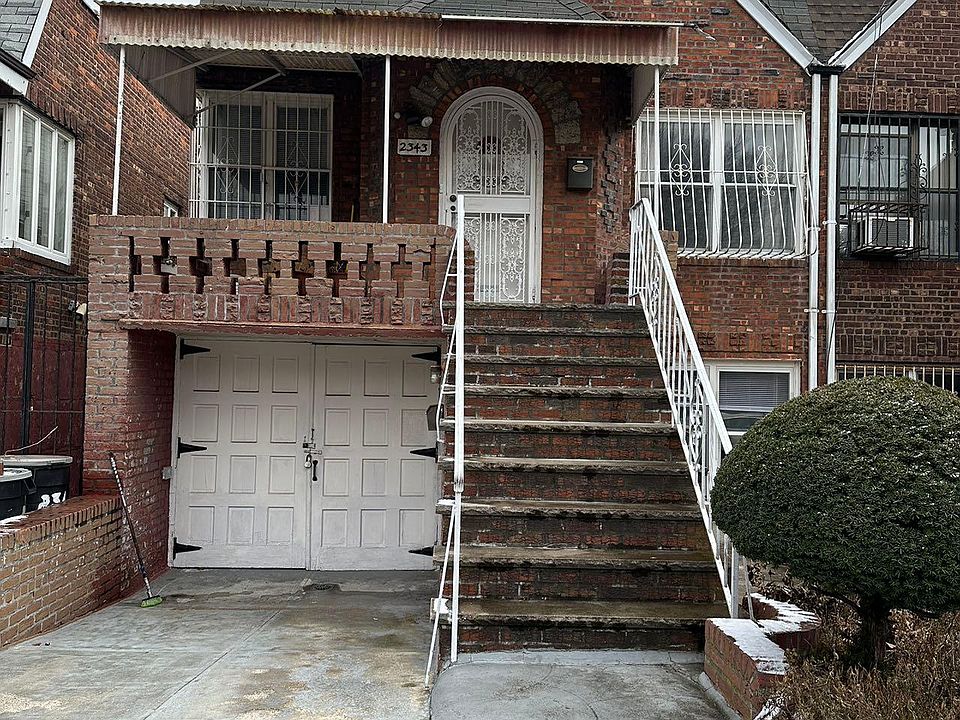 1st image of 2343 E 26th St