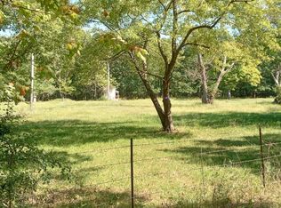 316 & 318 Darter Rd, Elkland, MO 65644