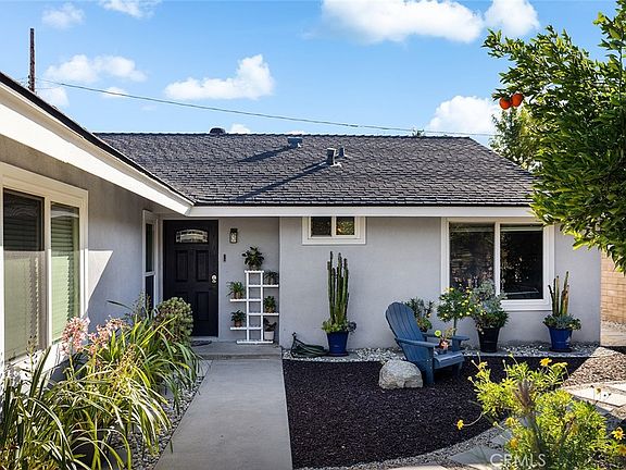 3rd image of 2118 Peck Rd