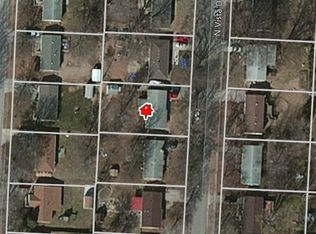 1210 N Vista Dr, Independence, MO 64056