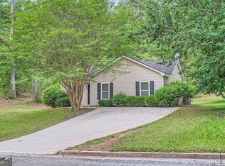 7112 Greenway Cv SW, Covington, GA 30014