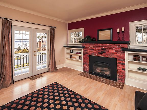 Cozy Gas Fireplace