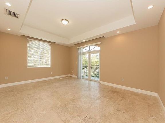 5th image of 1121 Madruga Ave APT 303