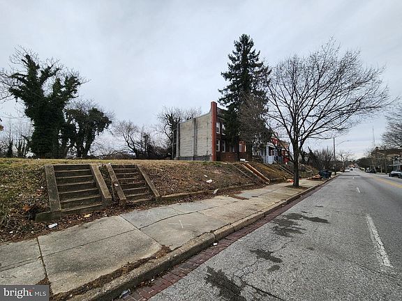 2nd image of 3714 Reisterstown Rd