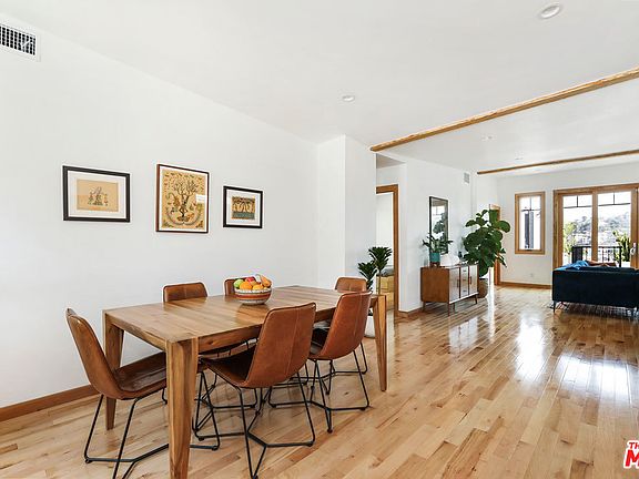 5th image of 4326 York Blvd
