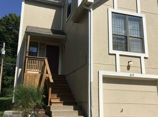 619 S 13th St, Leavenworth, KS 66048