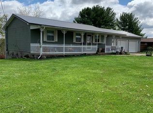 105 Burgess Dr, Spencer, WV 25276