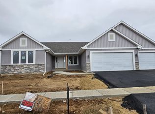 317 Brocket Trl, Belvidere, IL 61008