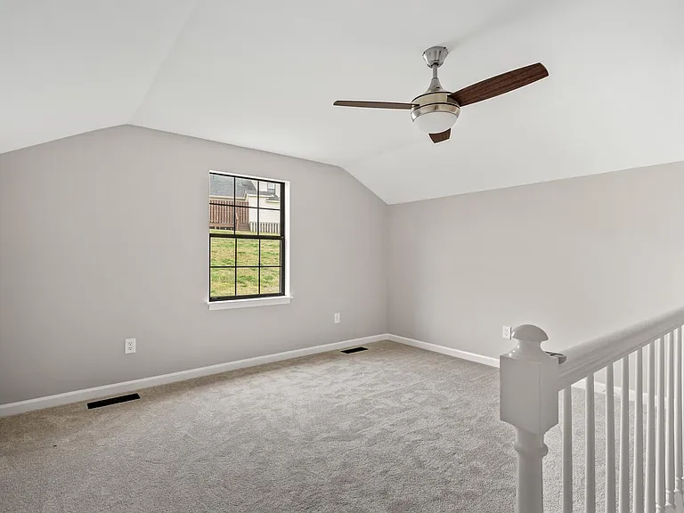 1137 Brentwood Point — Photo 28