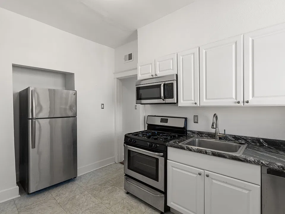 6275 Enright Ave #3E