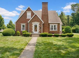 3055 Washington St, Columbus, IN 47201